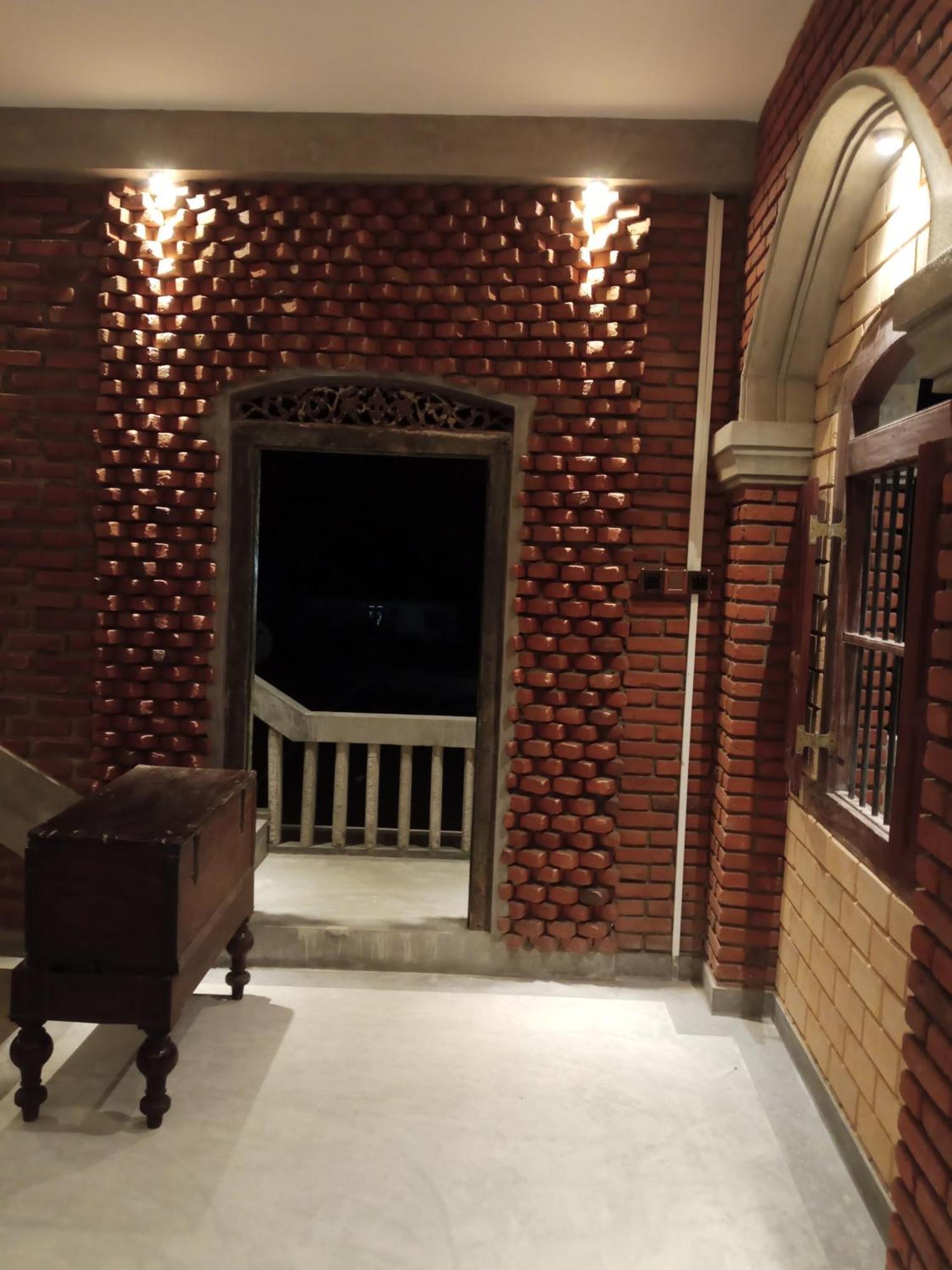 מלון Habaraduwa Central The Brick Wonder מראה חיצוני תמונה