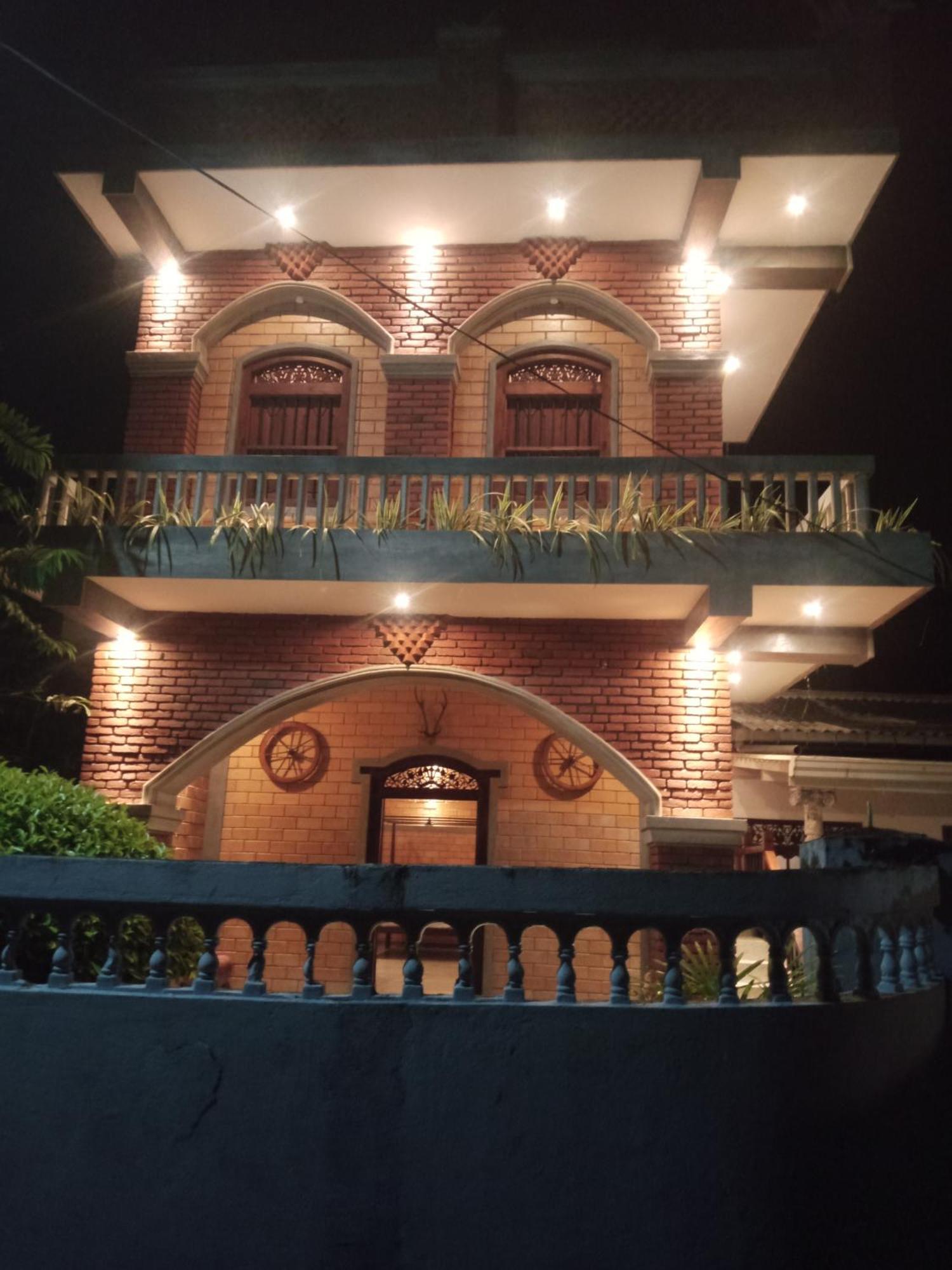 מלון Habaraduwa Central The Brick Wonder מראה חיצוני תמונה